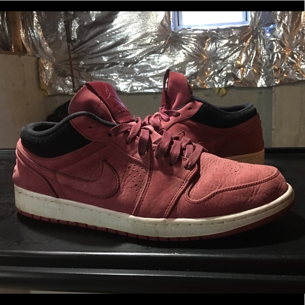 Jordan 1’s- Low- Nouveau - Men’s shoes-629150-601